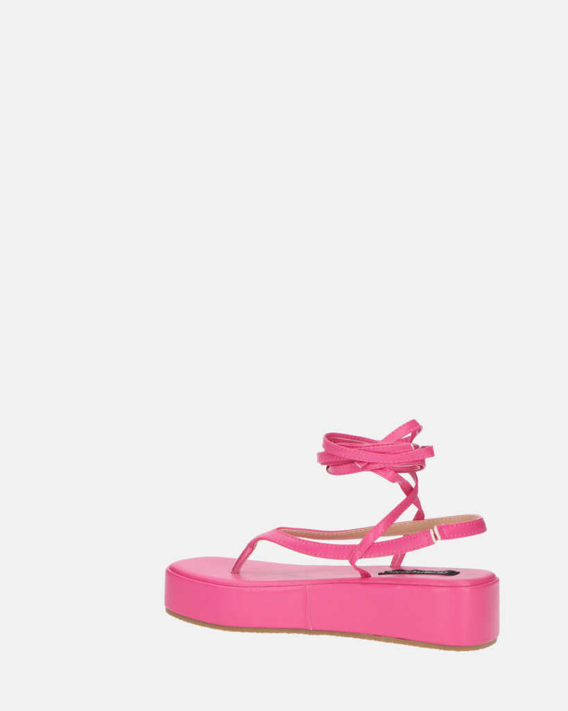 YULIYA - sandali platform fucsia