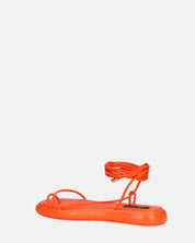 LACEY - sandali infradito bassi arancione con lacci