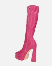 NIKITA - stivali alti in fuchsia PU con platform a punta