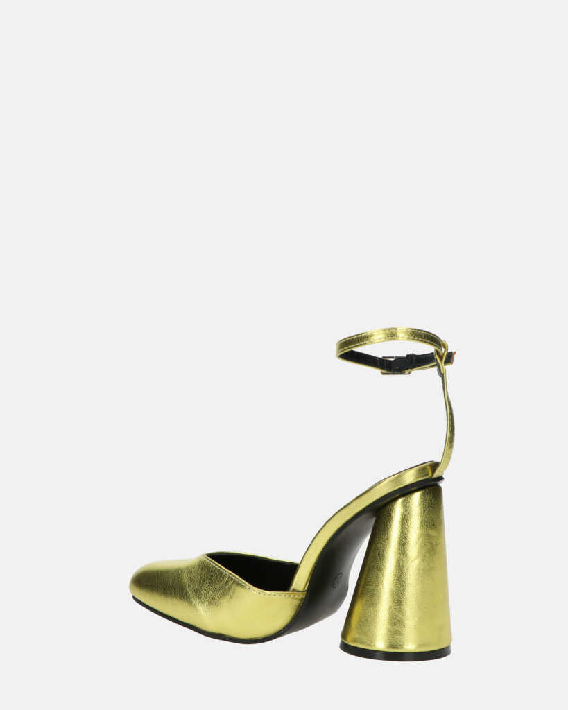 MAYBELLE - sandali in glassy dorato con tacco cilindrico