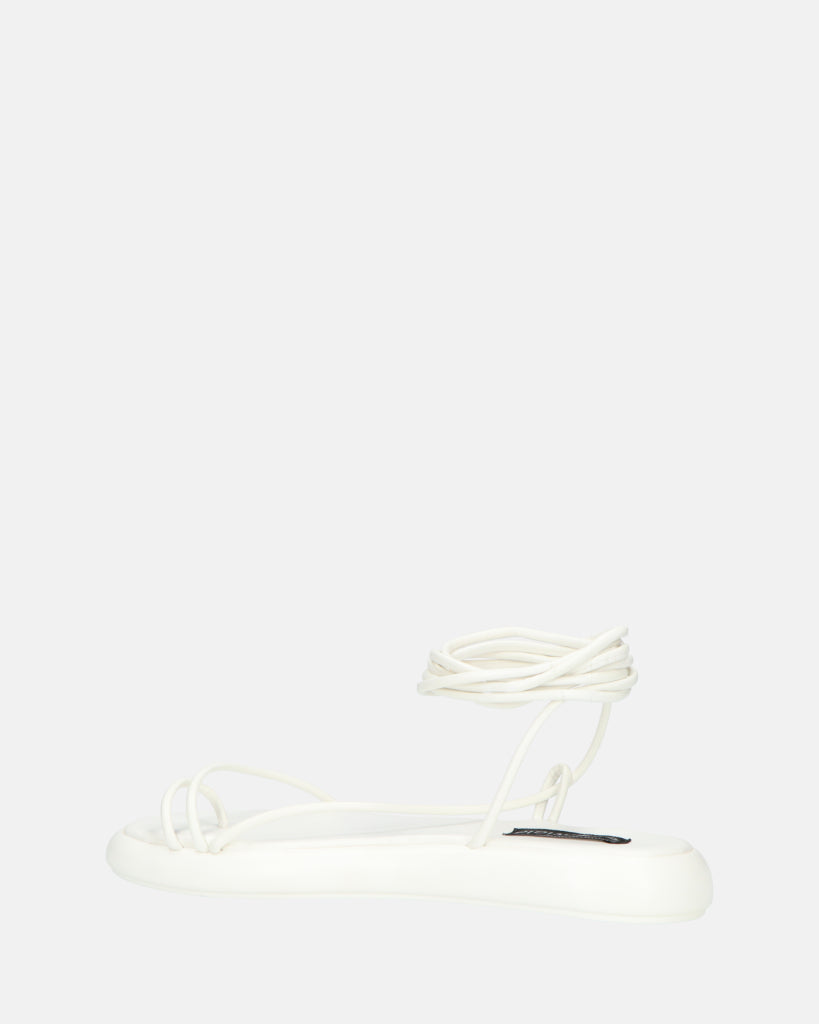 LACEY - sandali infradito bassi bianchi con lacci