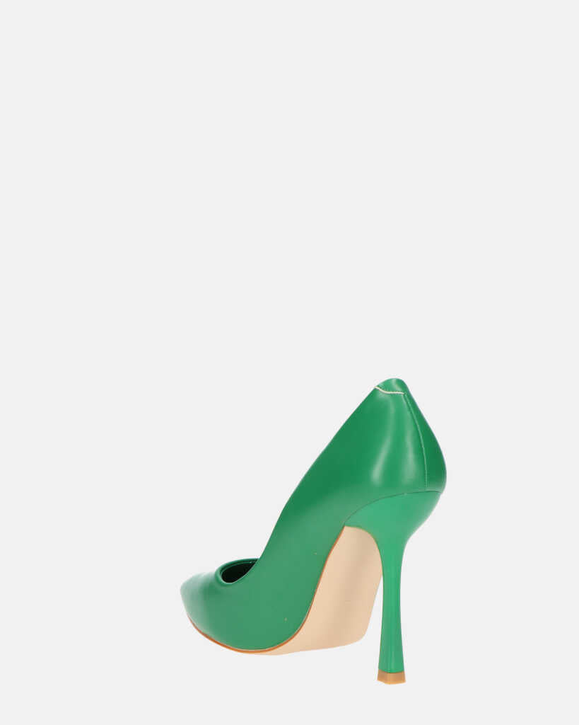 CONSUELO - decollete in PU verde