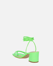 HOARA - sandali con tacco in ecopelle verde