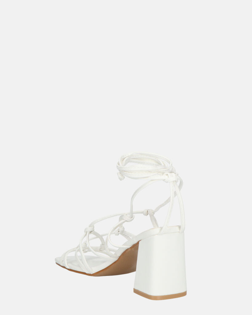 KAYLEE - sandali bianchi con lacci in ecopelle