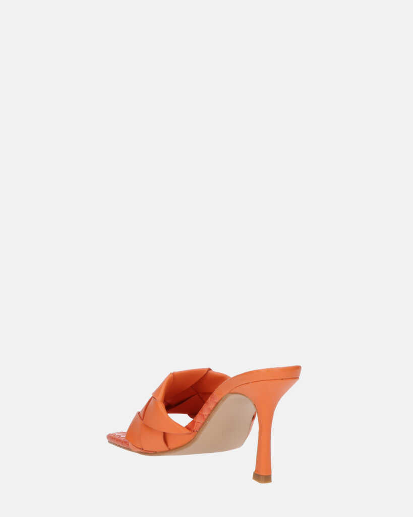 ENRICA - sandalo in pelle arancio intrecciata con tacco