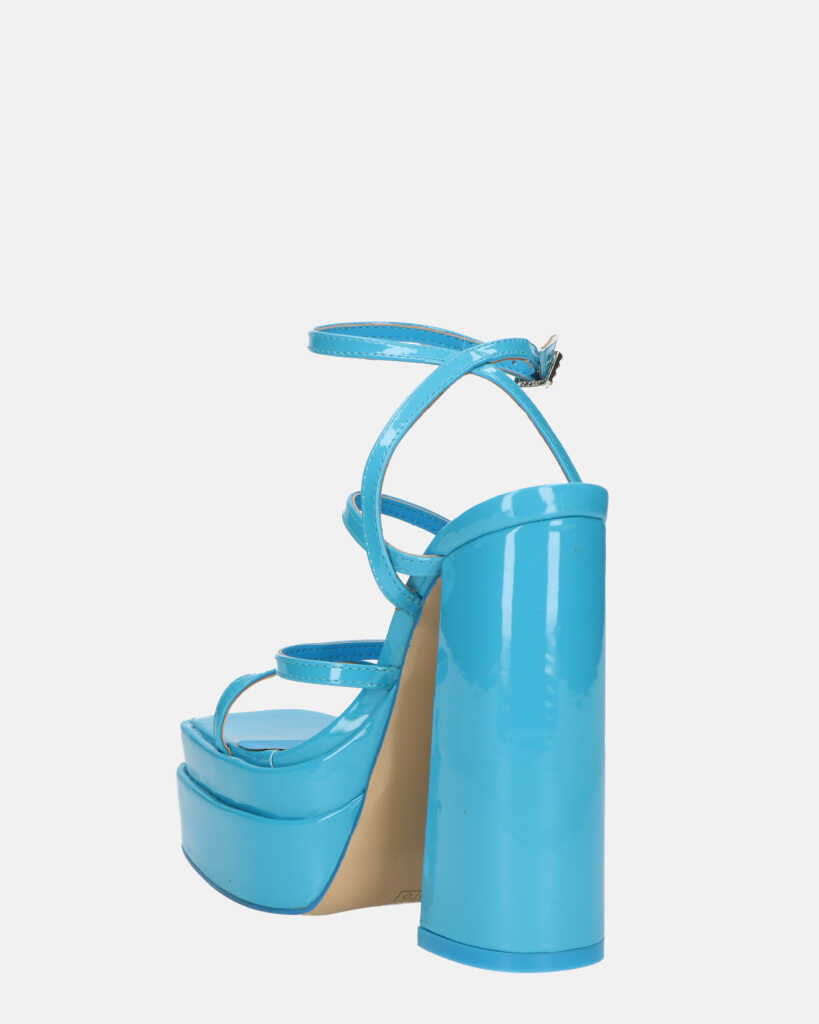 TEXA - sandali con cinturino e tacco alto in azzurro