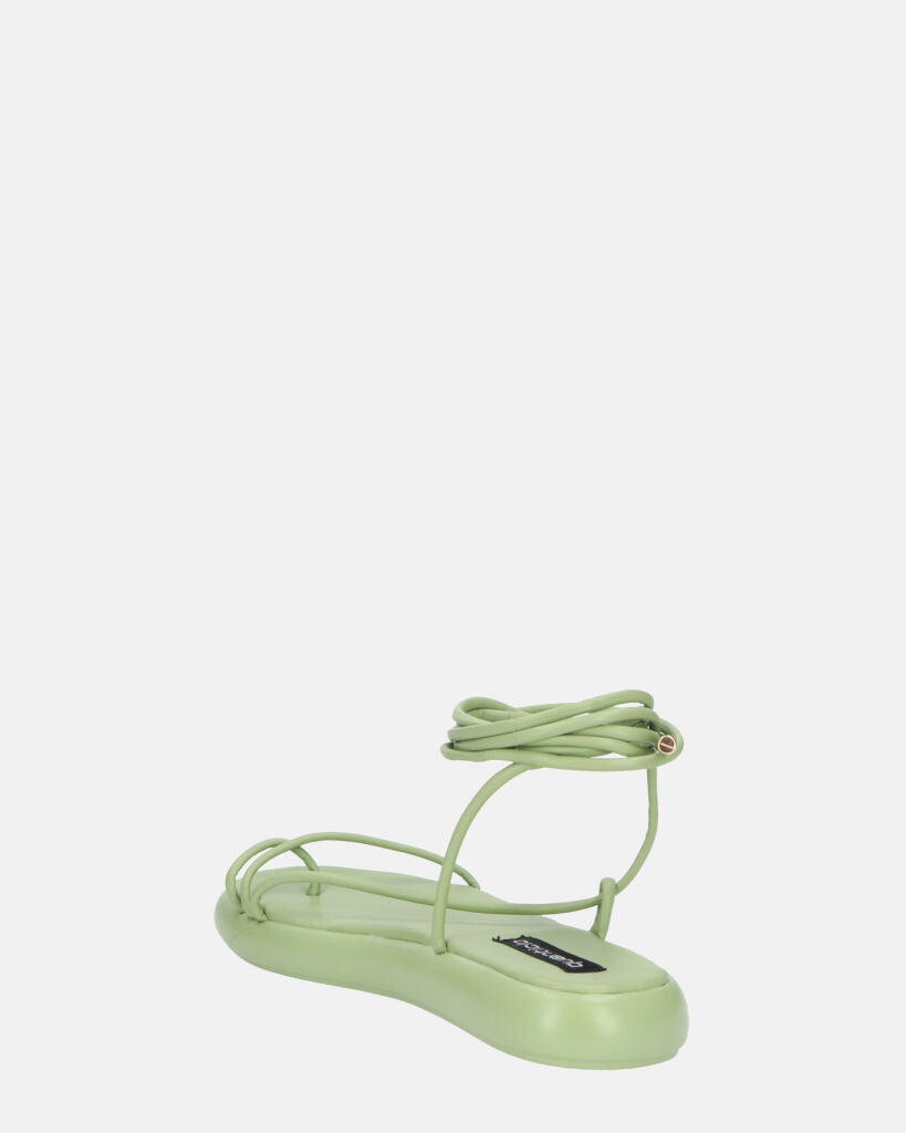 LACEY - sandali infradito bassi verdi con lacci