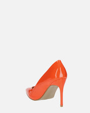 PORSHA - decolette in glassy arancione con tacco a spillo