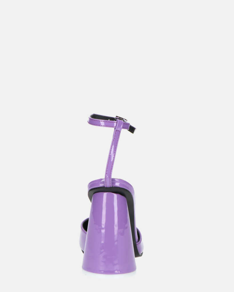 MAYBELLE - sandali in glassy viola con tacco cilindrico